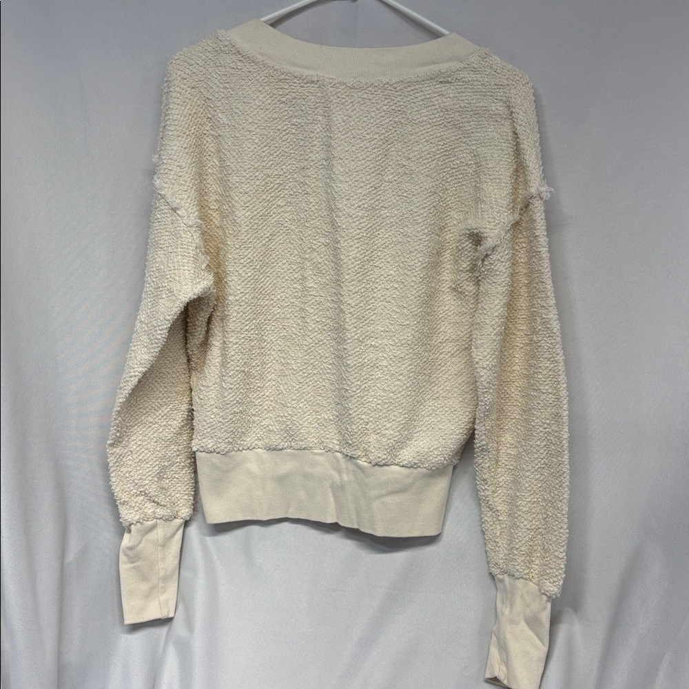 ANTHROPOLOGIE TlA  creme LONG SLEEVE V-NECK ZURI SWEATSHIRT Small - Picture 8 of 10